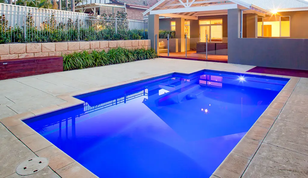 The Elegance fiberglass swimming pool design by Leisure Pools